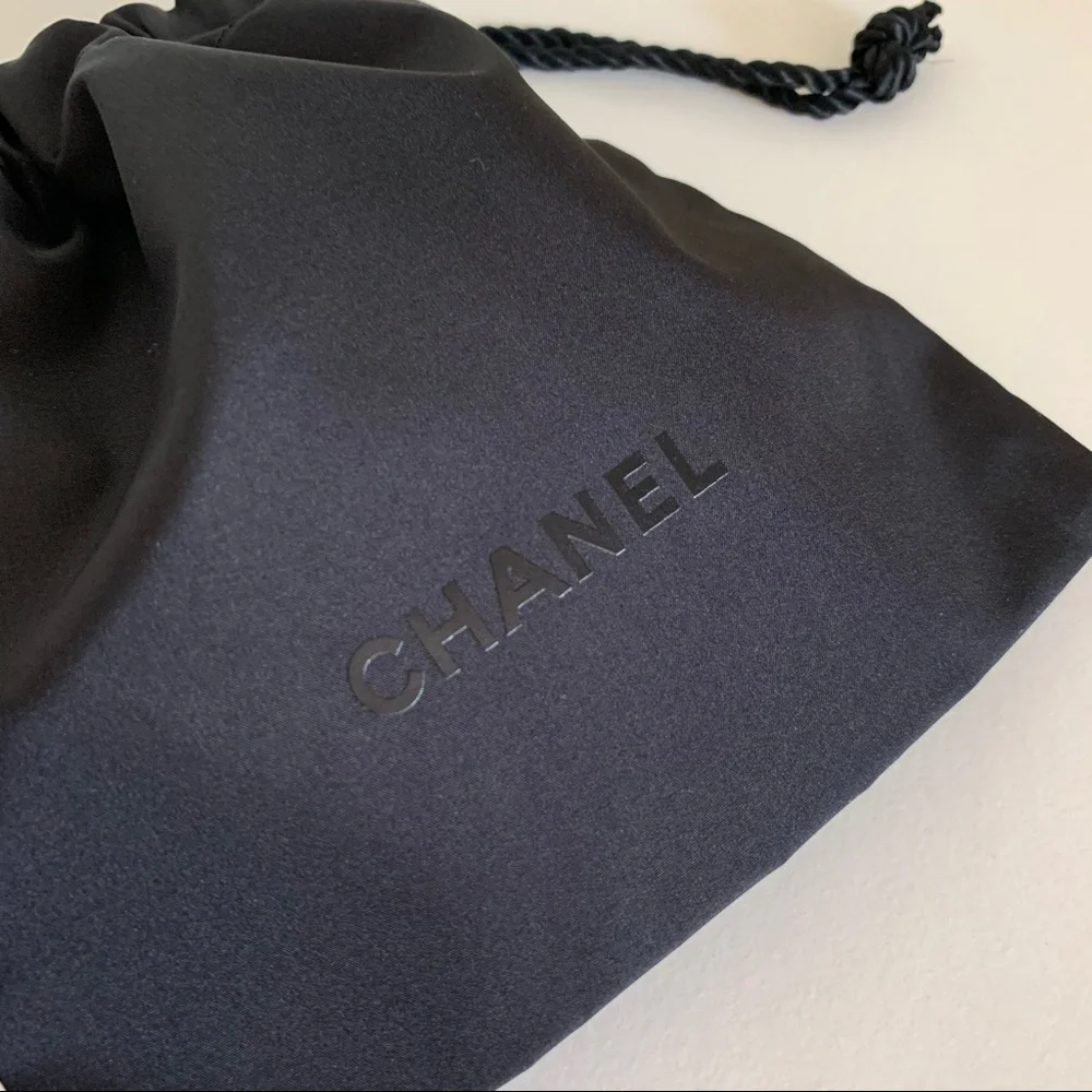 New Chanel new dust pouch